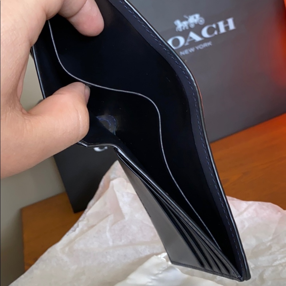 Coach wallet - Picture 4 of 4